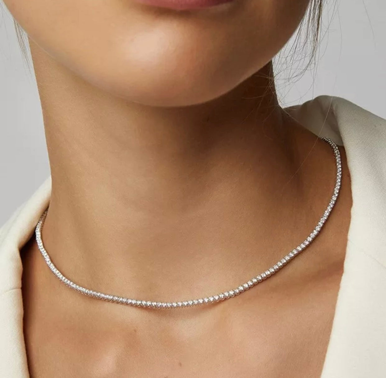 LIRIO TENNIS NÁHRDELNÍK - 18K ZLATO